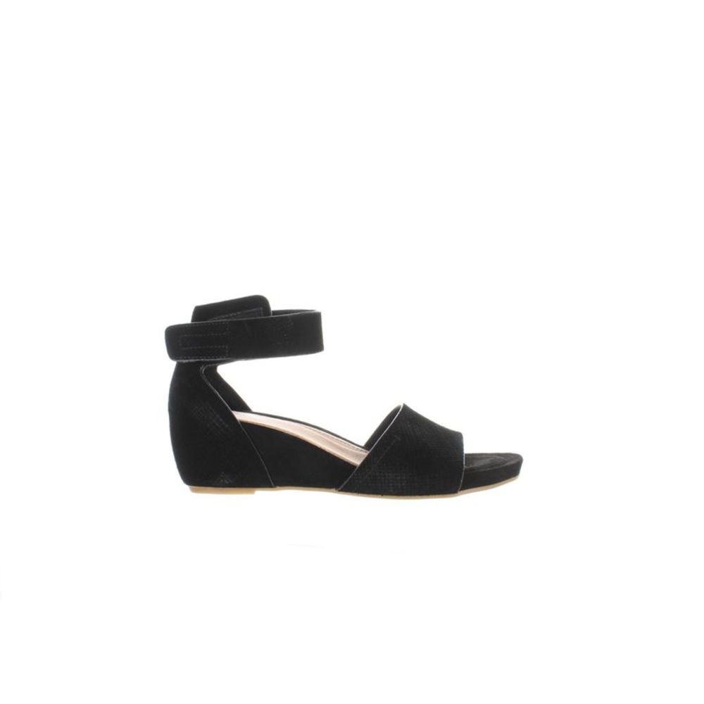 Sofft Black Ankle Strap Heels